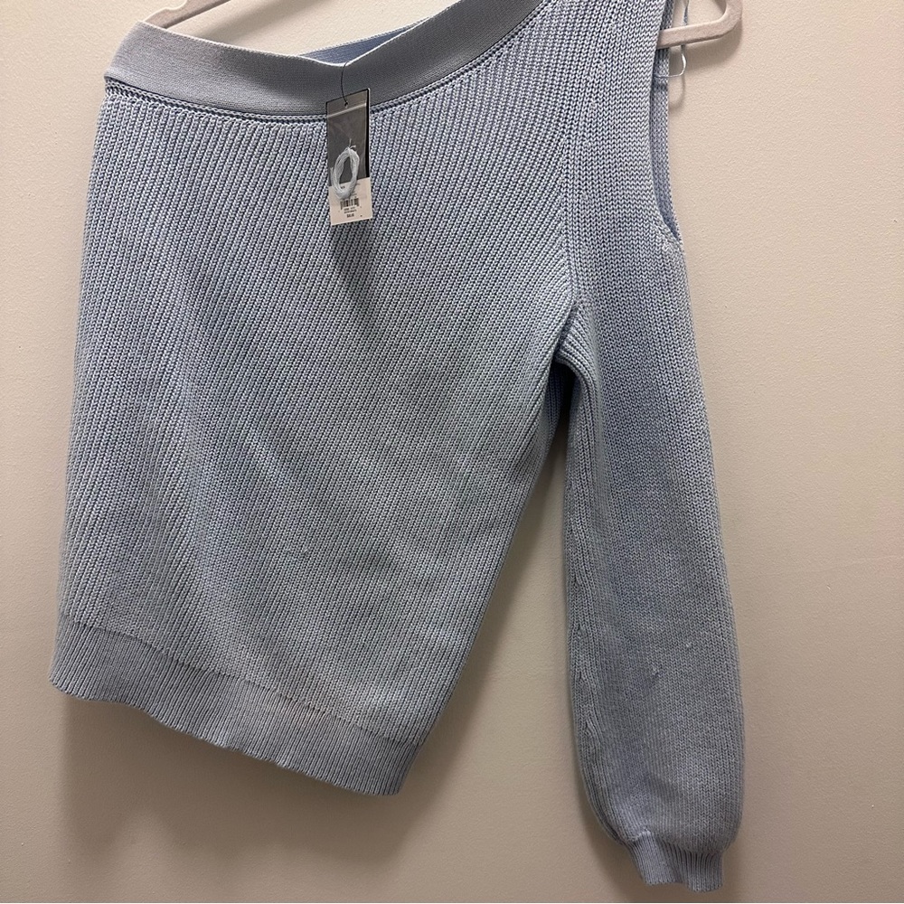 Nine West One Should Knit Sweater. Size Small